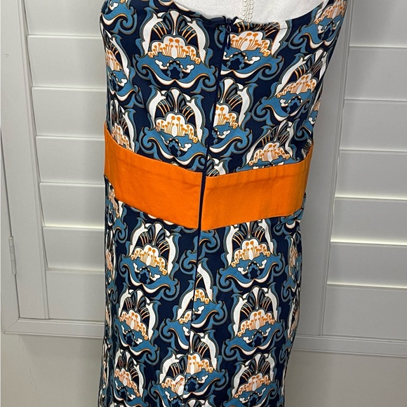 Mod Dress - Picture 2 of 4